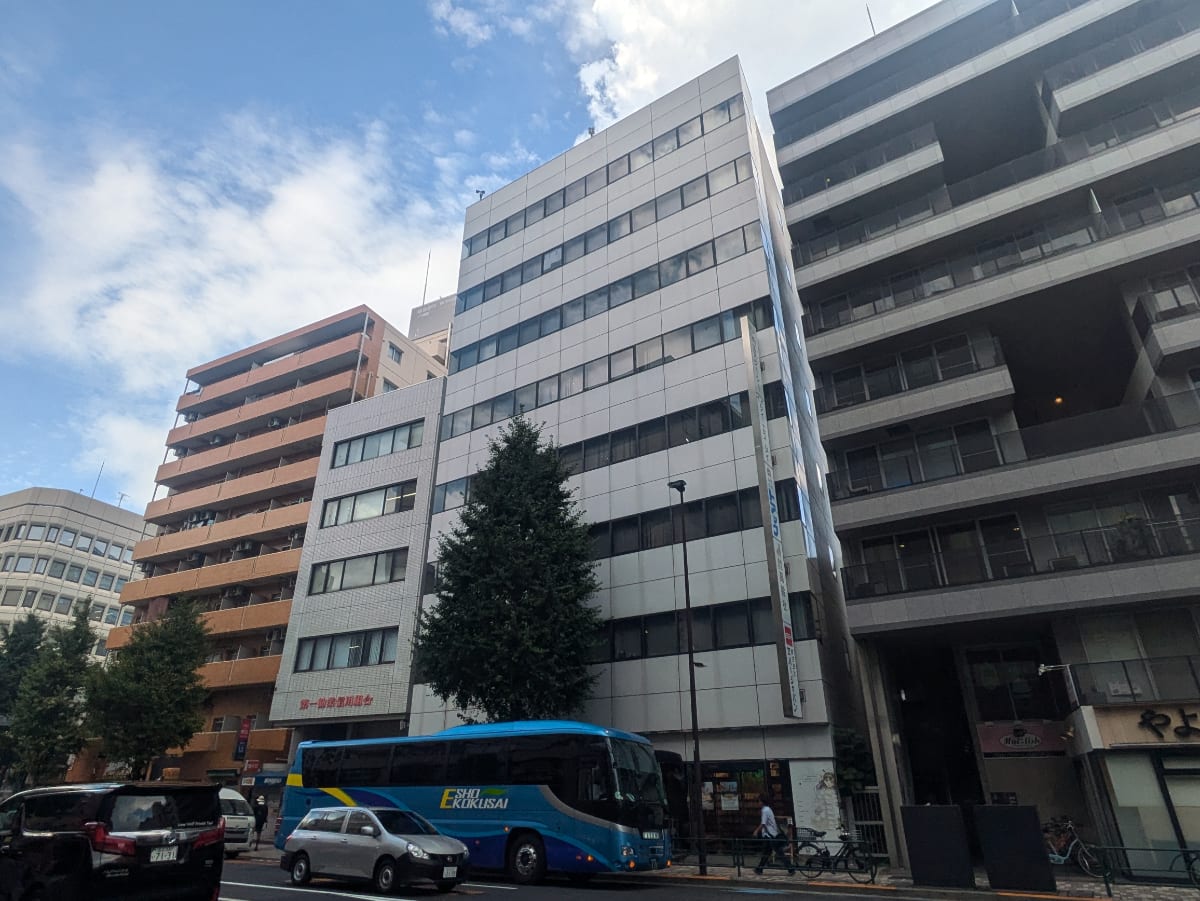 v20251012150813/fresh/building/J00100383005_6