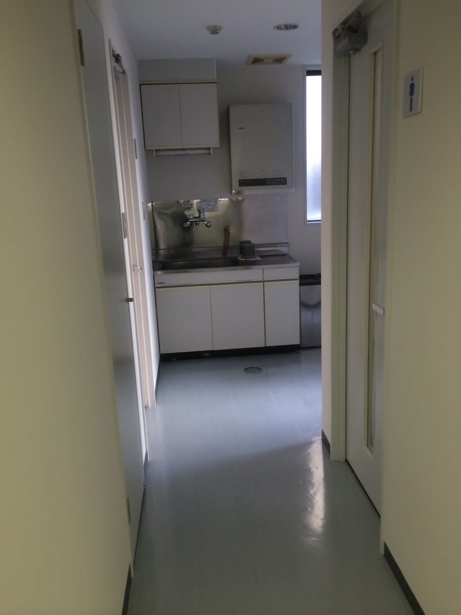 v20251012150813/fresh/building/J00100383024_12