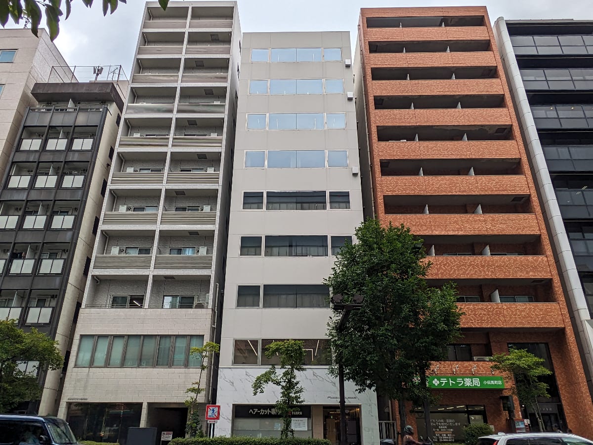 v20251012150813/fresh/building/J00100386365_1