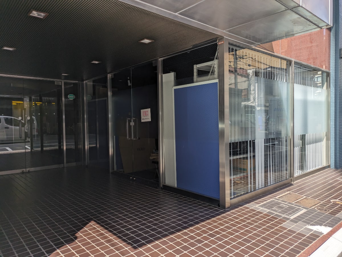 v20251012150813/fresh/building/J00100389106_11