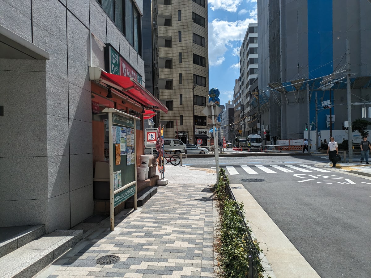 v20251012150813/fresh/building/J00100389435_2