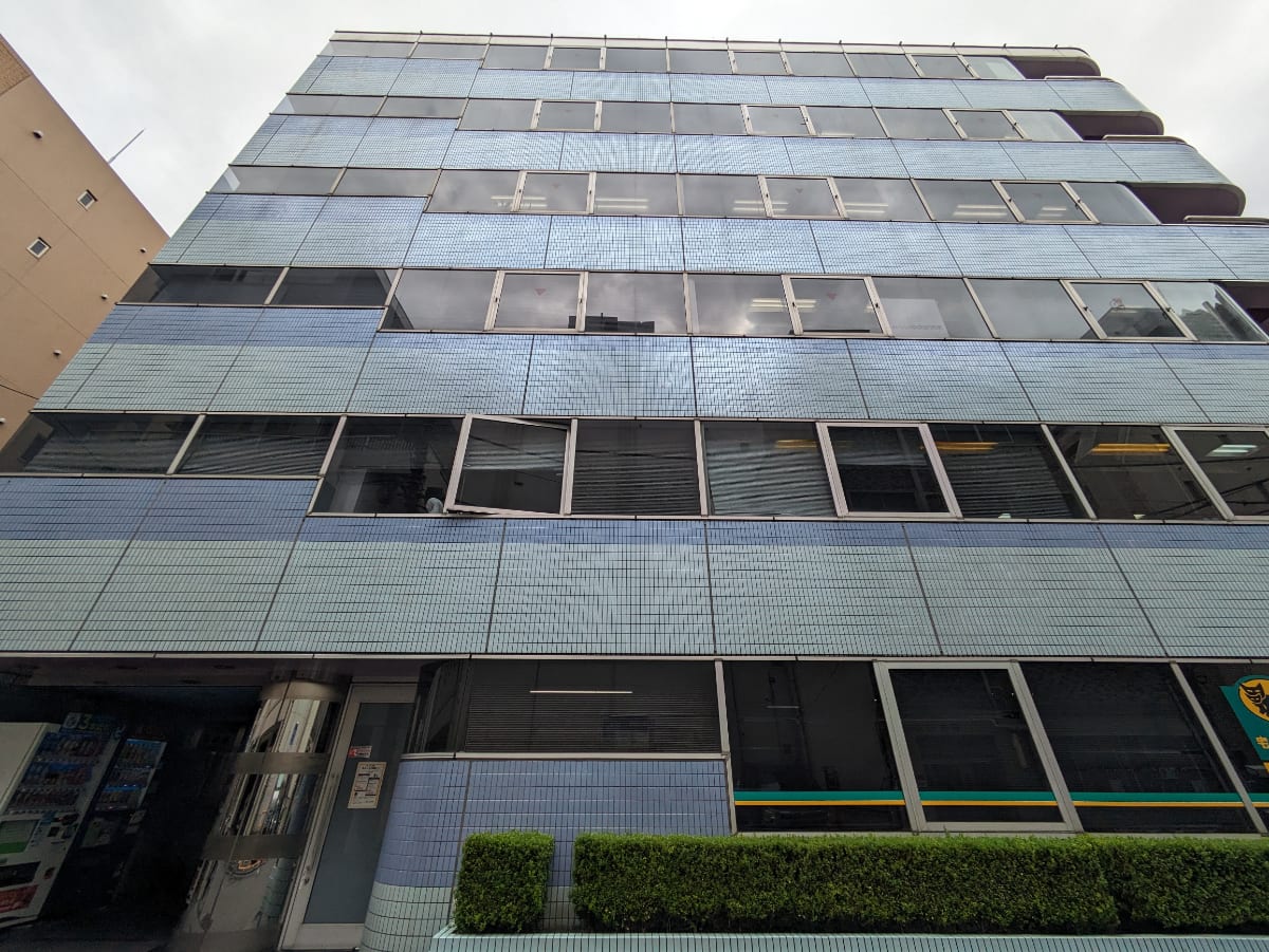 v20251012150813/fresh/building/J00100390779_6