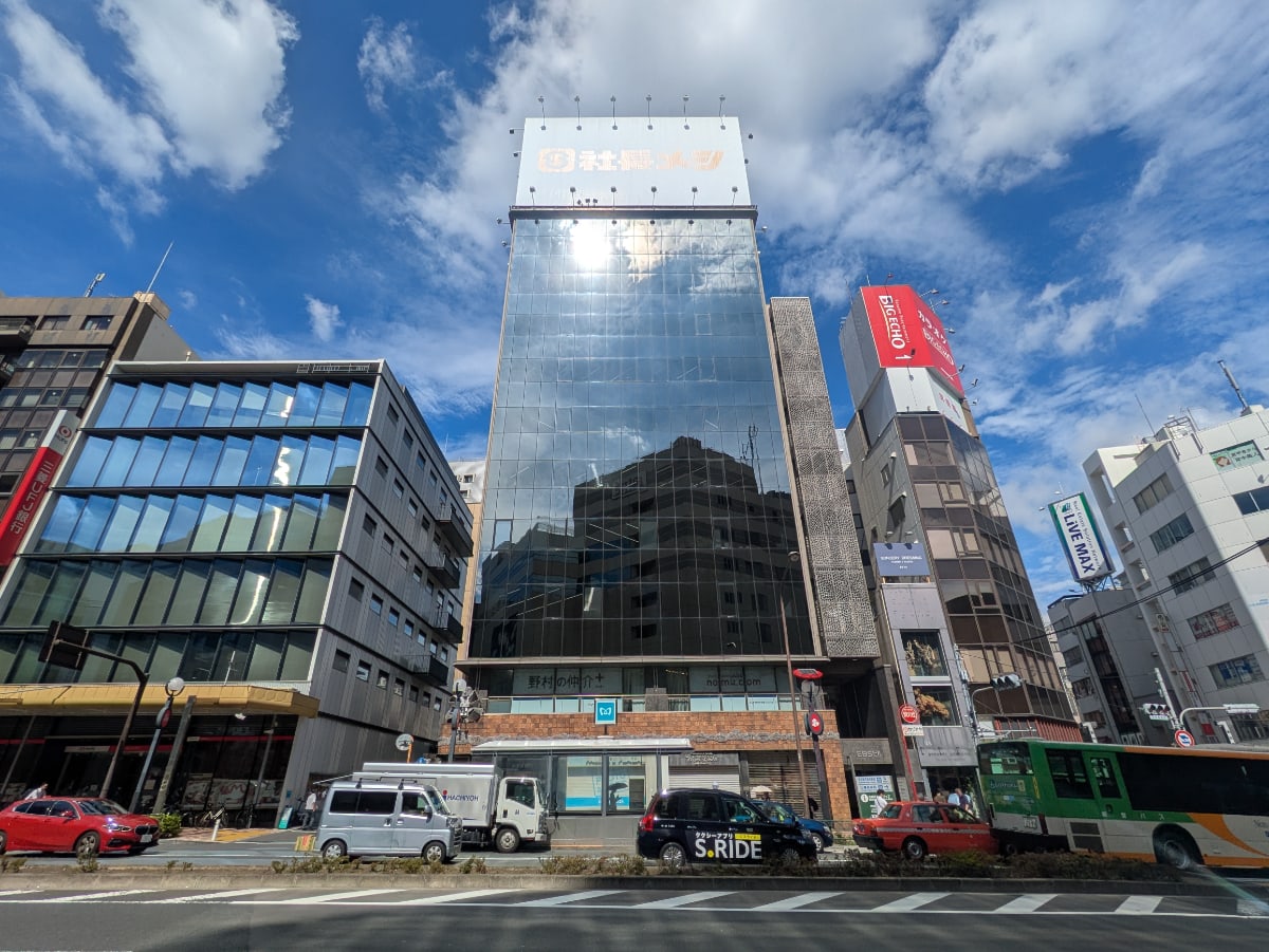 v20251012150813/fresh/building/J00100391820_6