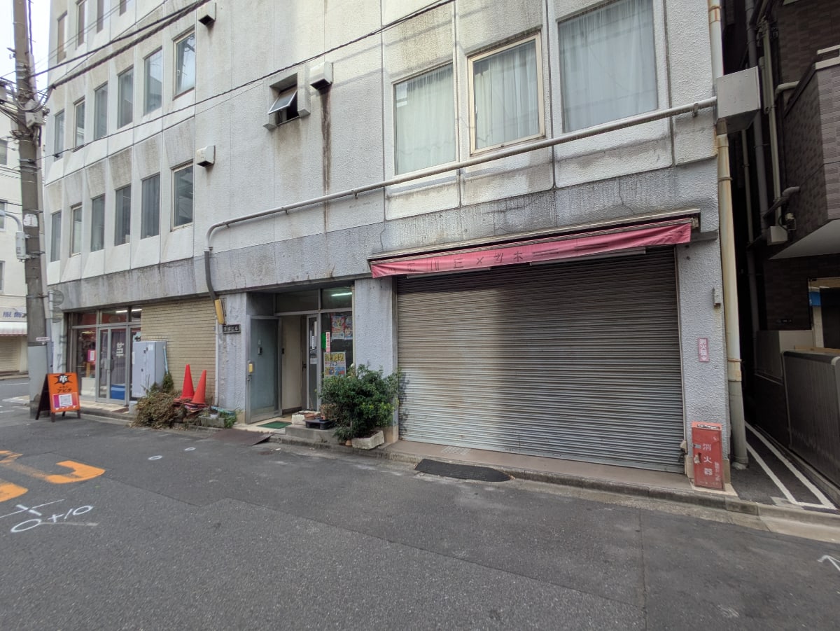 v20251012150813/fresh/building/J00100401653_11