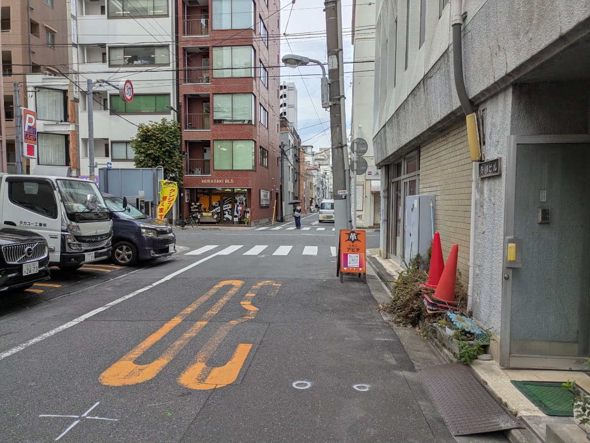 v20251012150813/fresh/building/J00100401653_15
