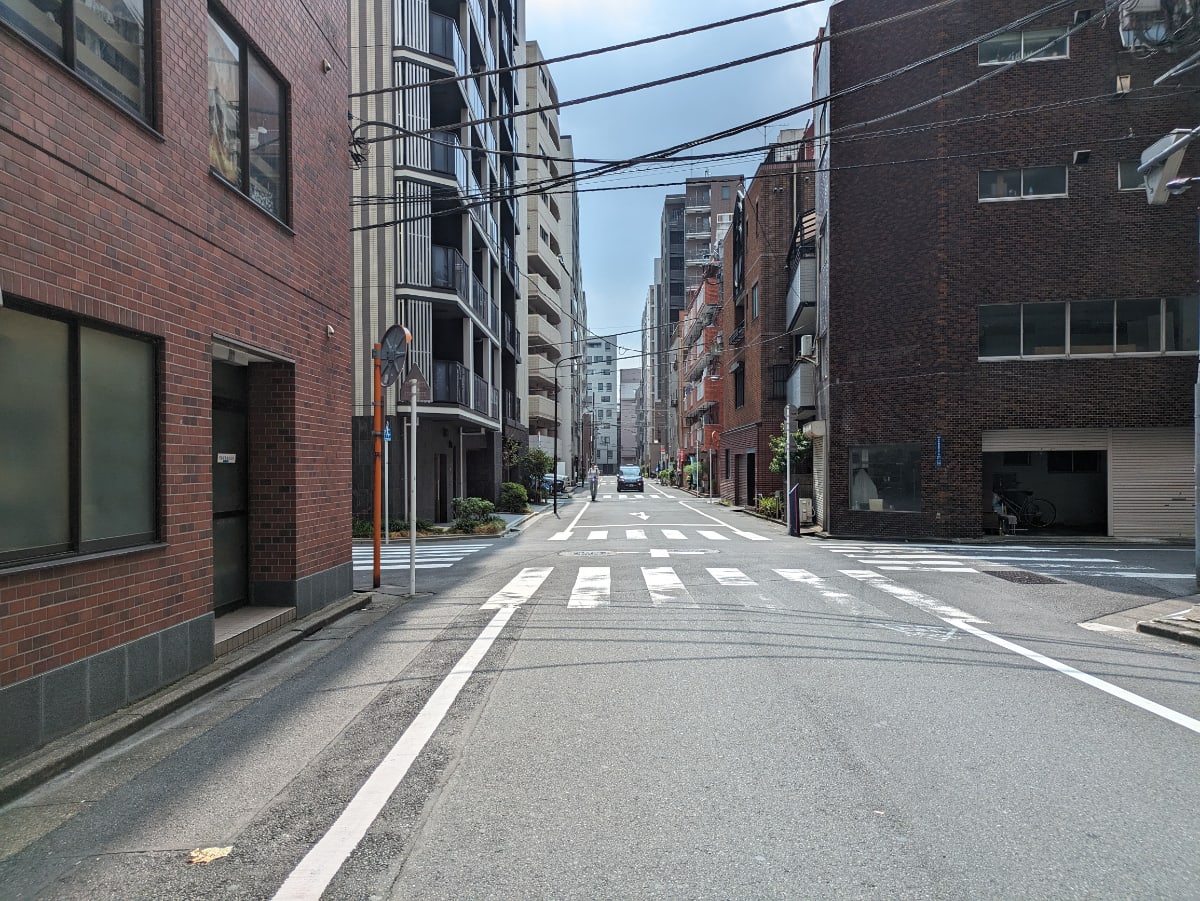 v20251012150813/fresh/building/J00100403463_2