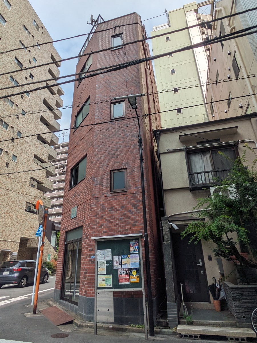 v20251012150813/fresh/building/J00100403463_7