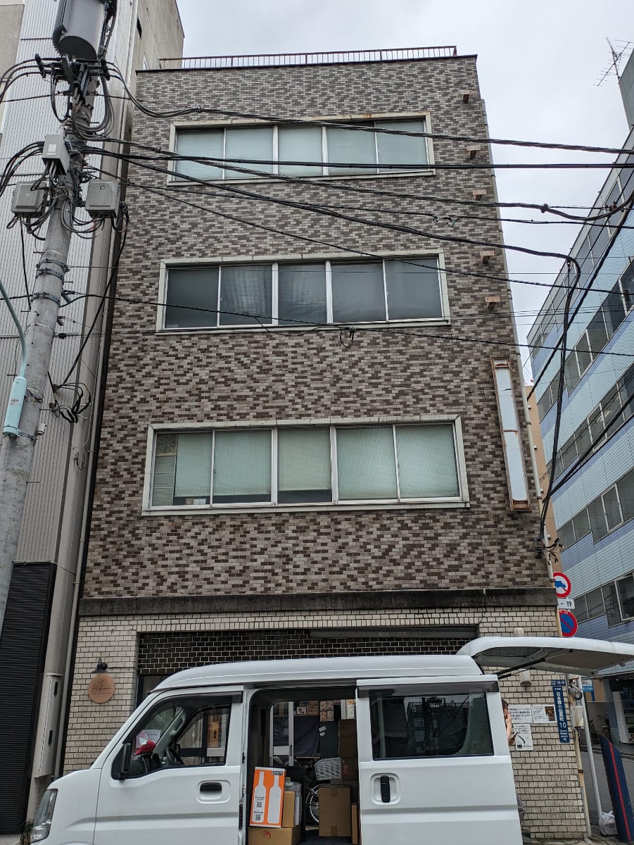 v20251012150813/fresh/building/J00100404006_5