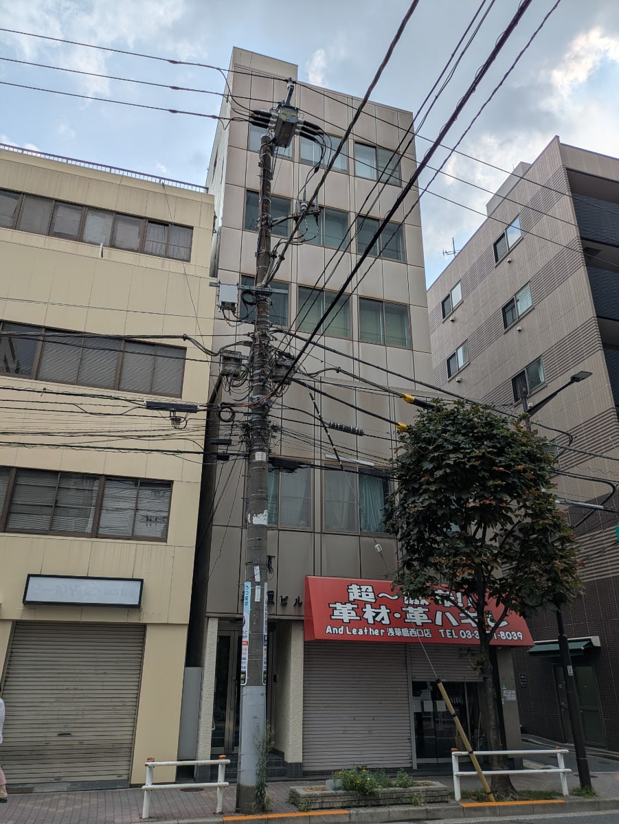 v20251012150813/fresh/building/J00100405712_5