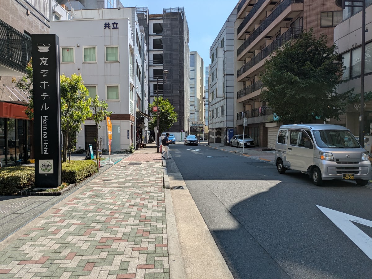v20251012150813/fresh/building/J00100407526_21