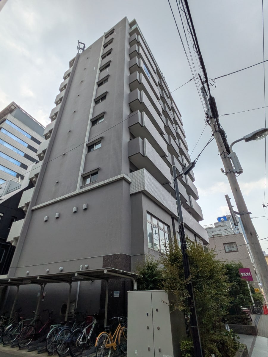 v20251012150813/fresh/building/J00100494402_5