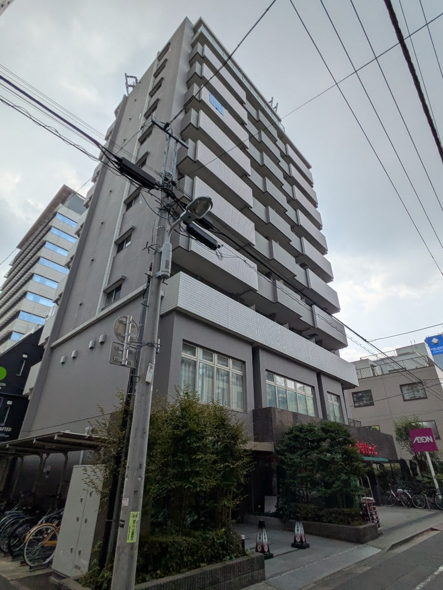 v20251012150813/fresh/building/J00100494402_6