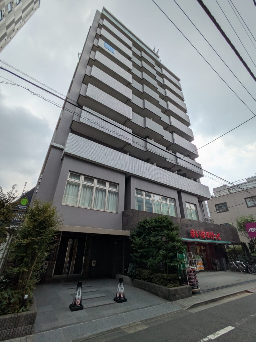 v20251012150813/fresh/building/J00100494402_7