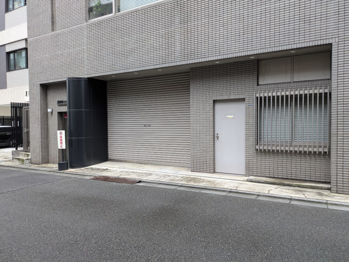 v20251012150813/fresh/building/J00100506175_9