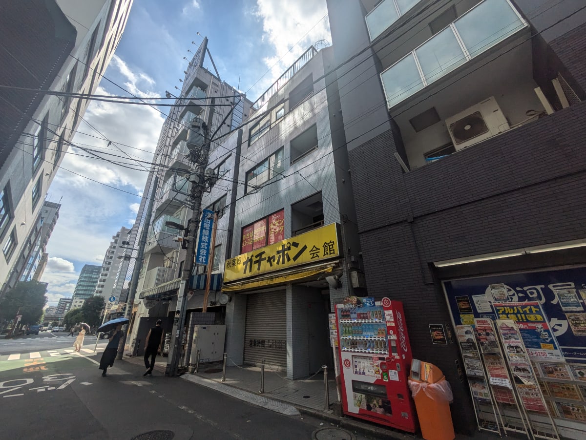 v20251012150813/fresh/building/J00100609936_6