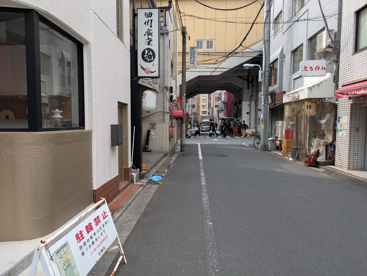 v20251012150813/fresh/building/J00100611307_11