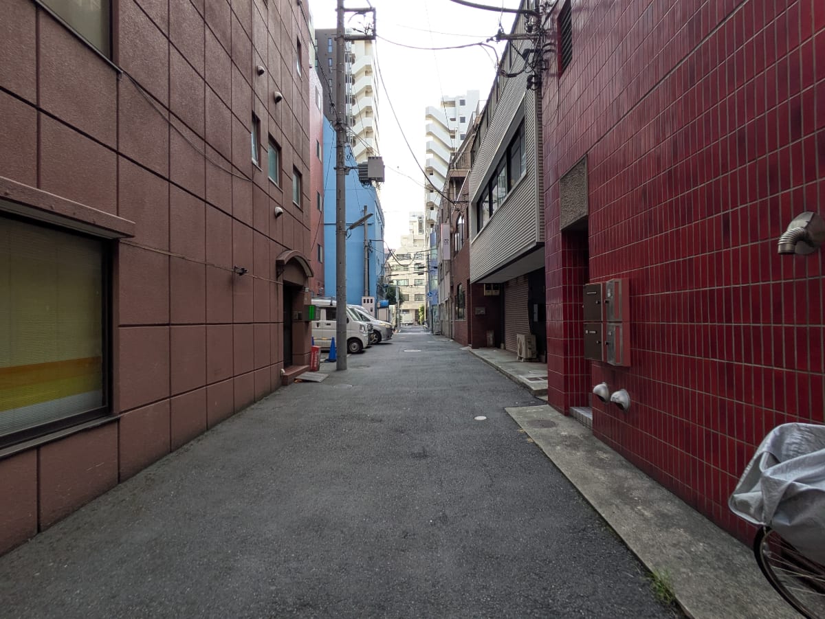 v20251013150705/fresh/building/J00100358567_2