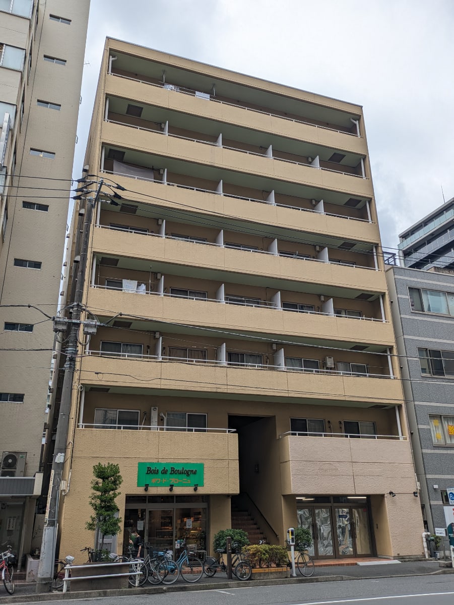 v20251013150705/fresh/building/J00100366963_7