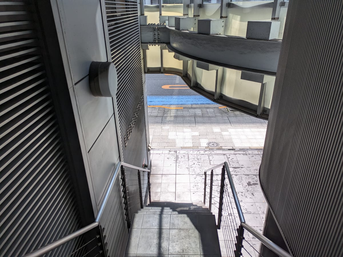 v20251013150705/fresh/building/J00100370514_10