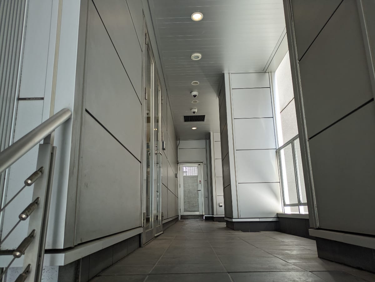 v20251013150705/fresh/building/J00100370514_9