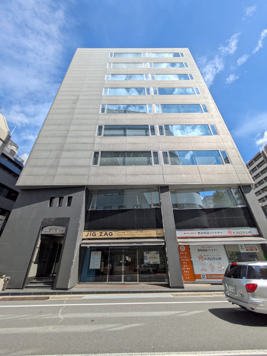 v20251013150705/fresh/building/J00100370849_10