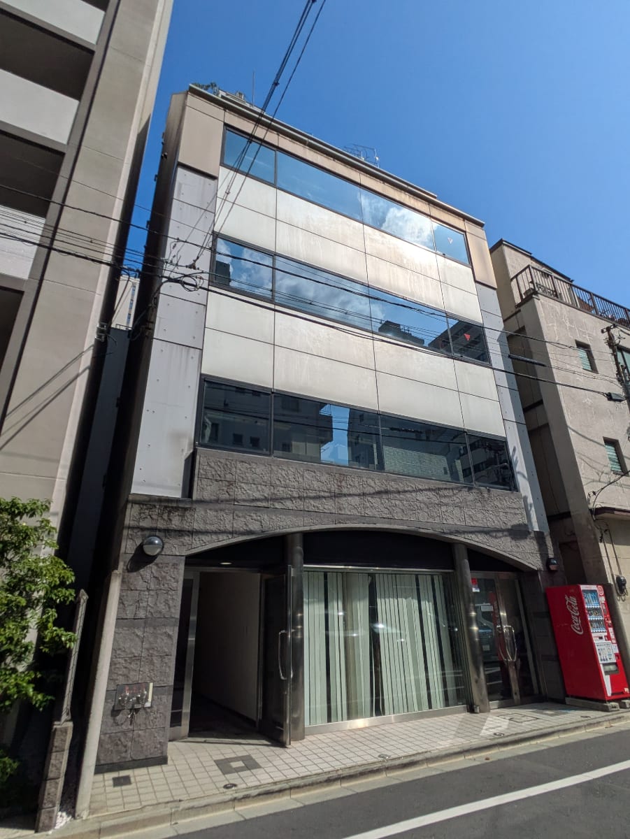 v20251013150705/fresh/building/J00100371981_6