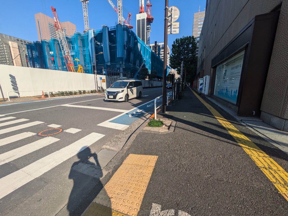 v20251013150705/fresh/building/J00100372532_14