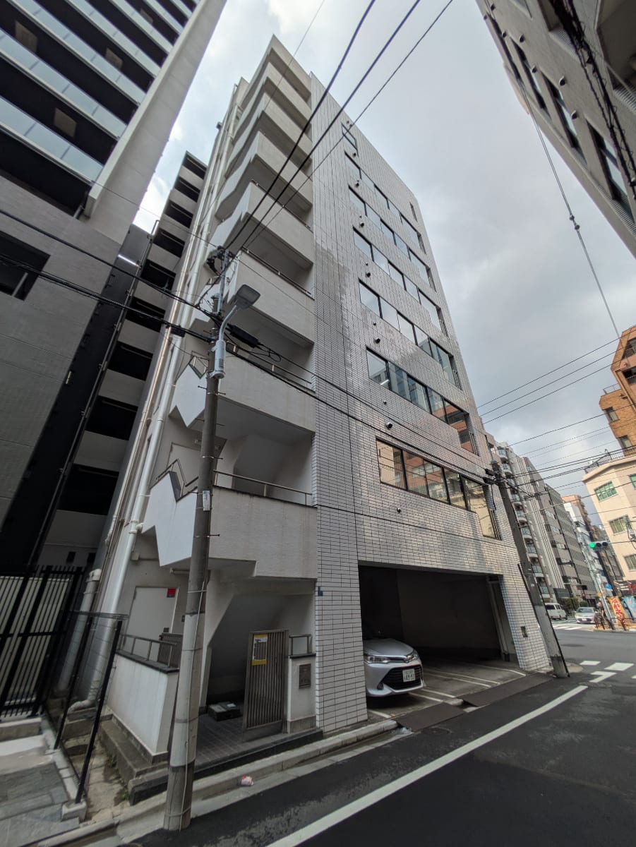 v20251013150705/fresh/building/J00100372847_9