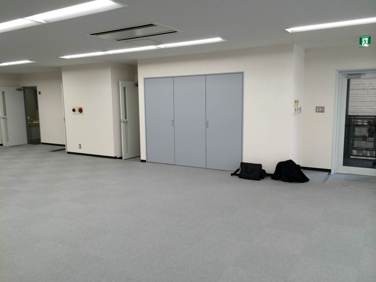 v20251013150705/fresh/building/J00100375585_11