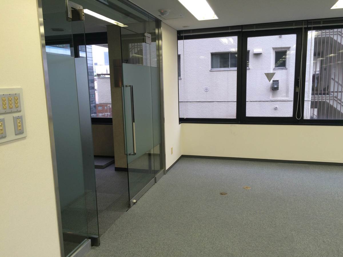 v20251013150705/fresh/building/J00100379143_6