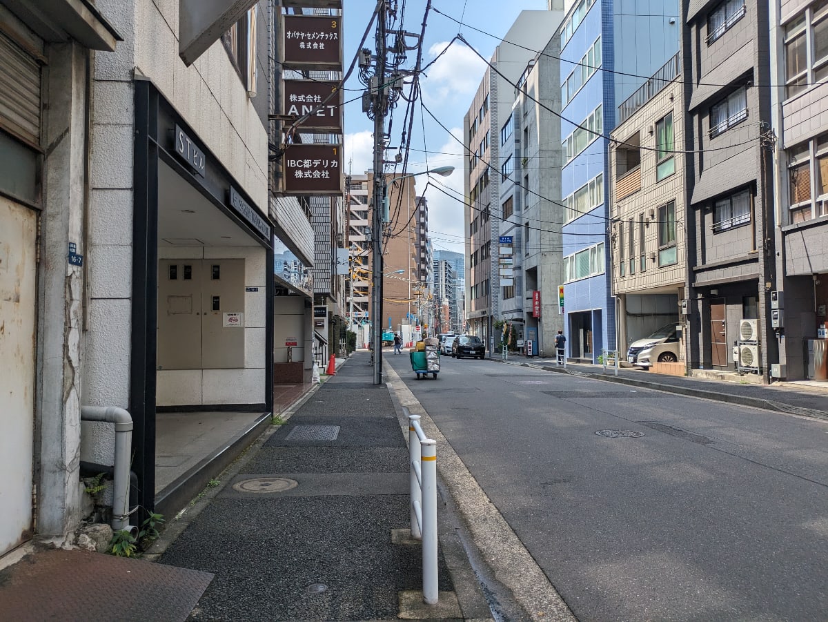 v20251013150705/fresh/building/J00100382903_2