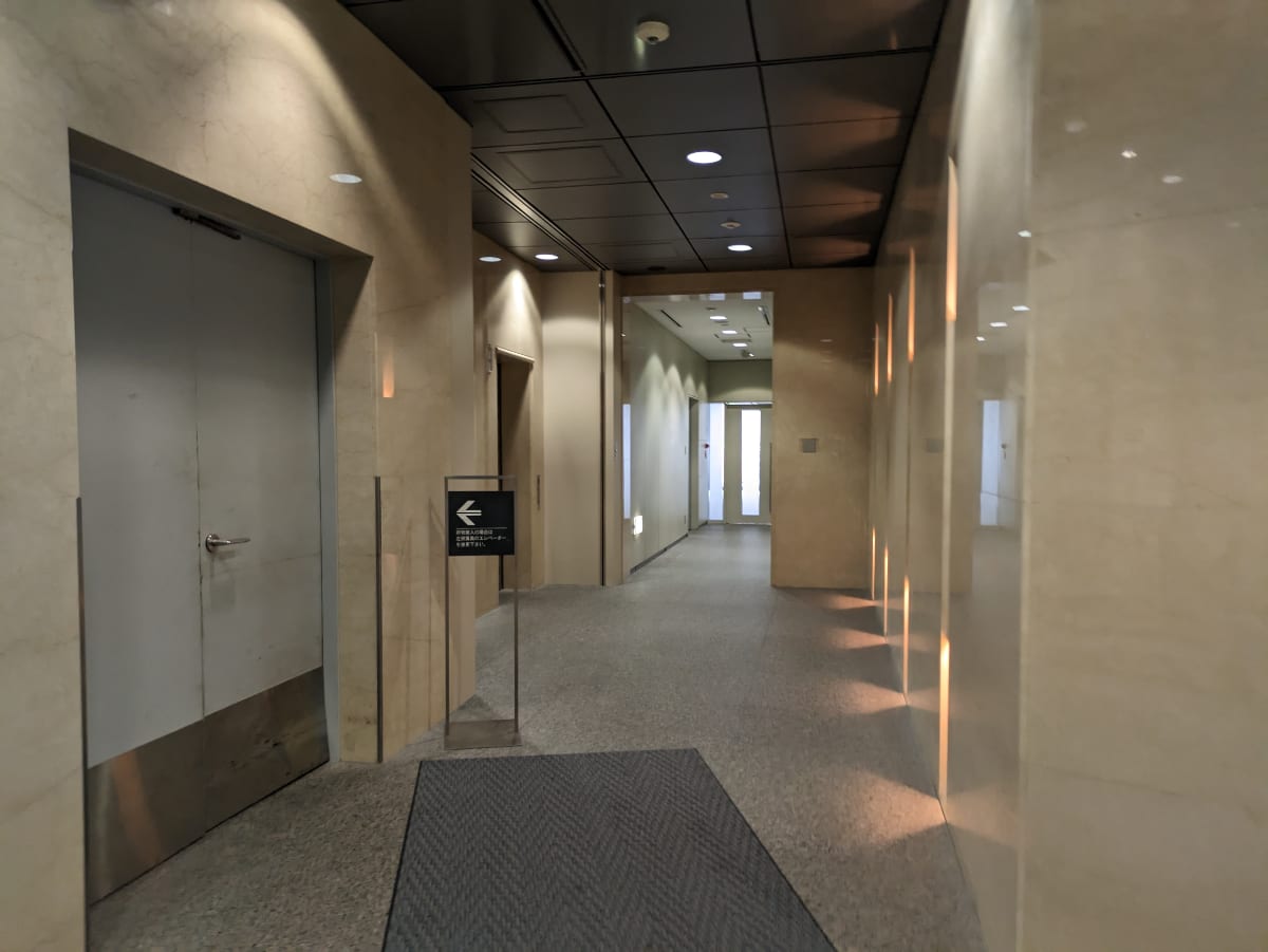 v20251013150705/fresh/building/J00100385673_21