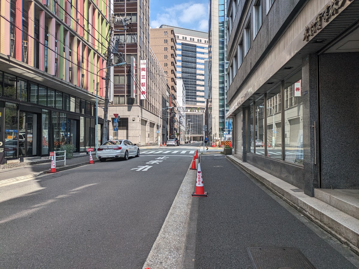 v20251013150705/fresh/building/J00100385682_9
