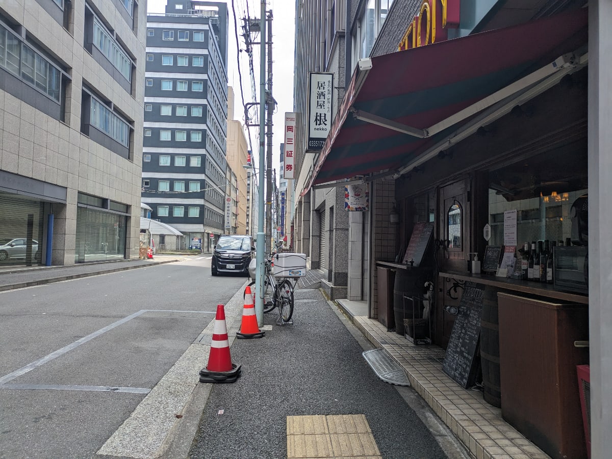 v20251013150705/fresh/building/J00100385689_13