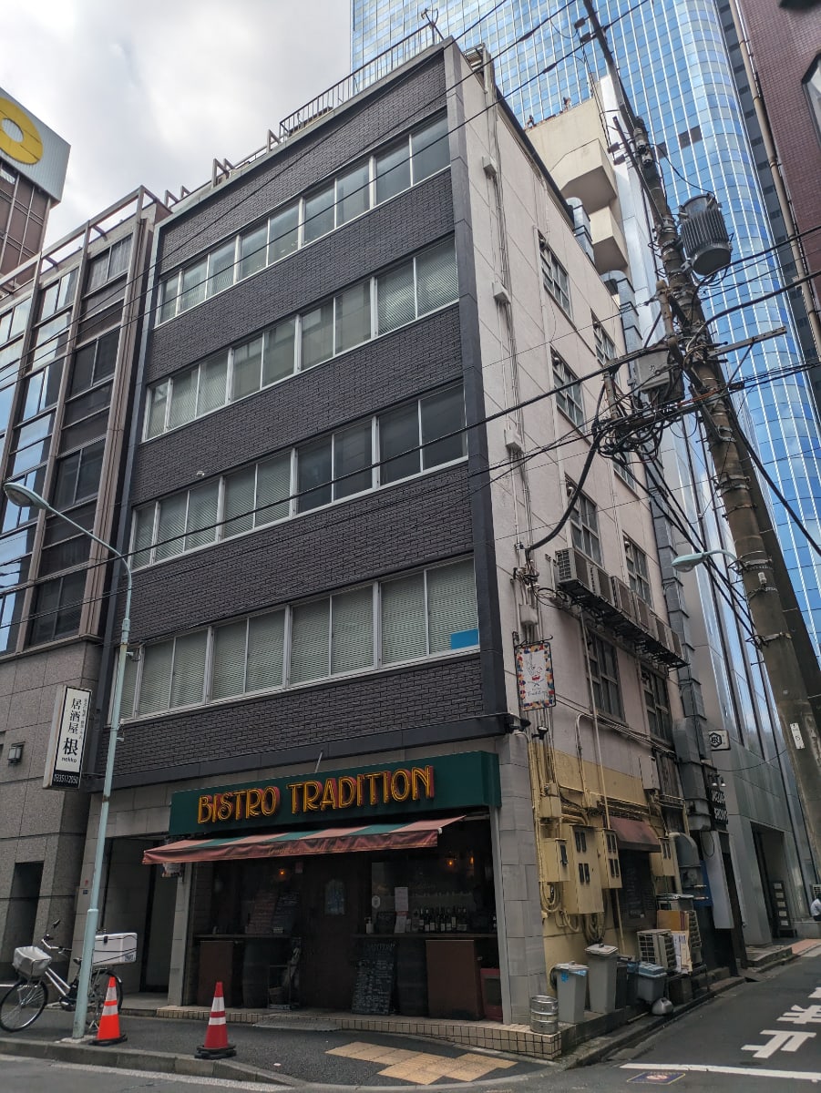v20251013150705/fresh/building/J00100385689_6