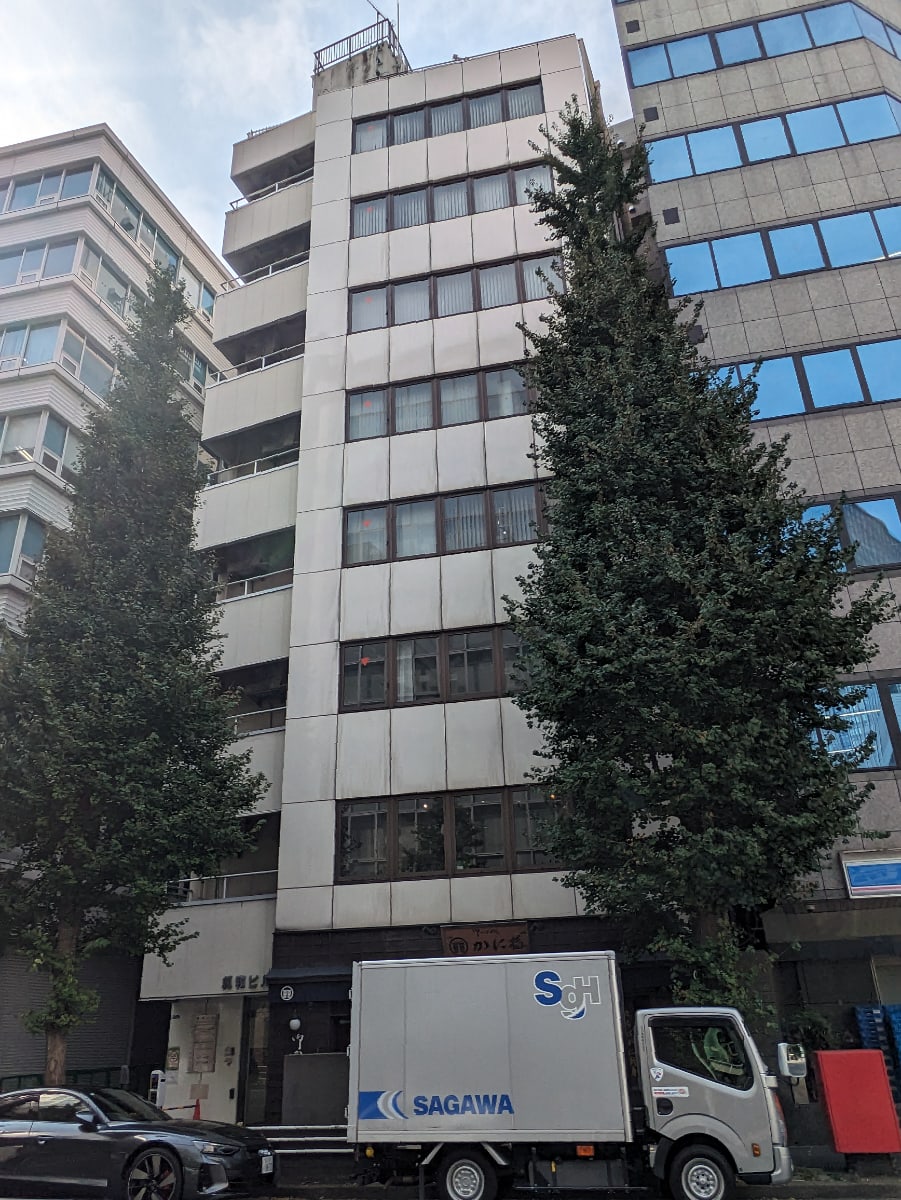 v20251013150705/fresh/building/J00100386230_10