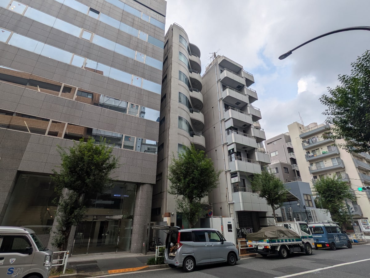 v20251013150705/fresh/building/J00100387775_12