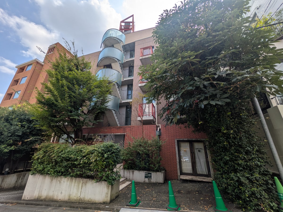 v20251013150705/fresh/building/J00100387804_7
