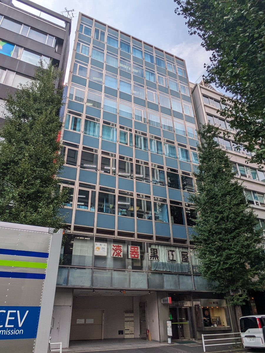 v20251013150705/fresh/building/J00100389163_9