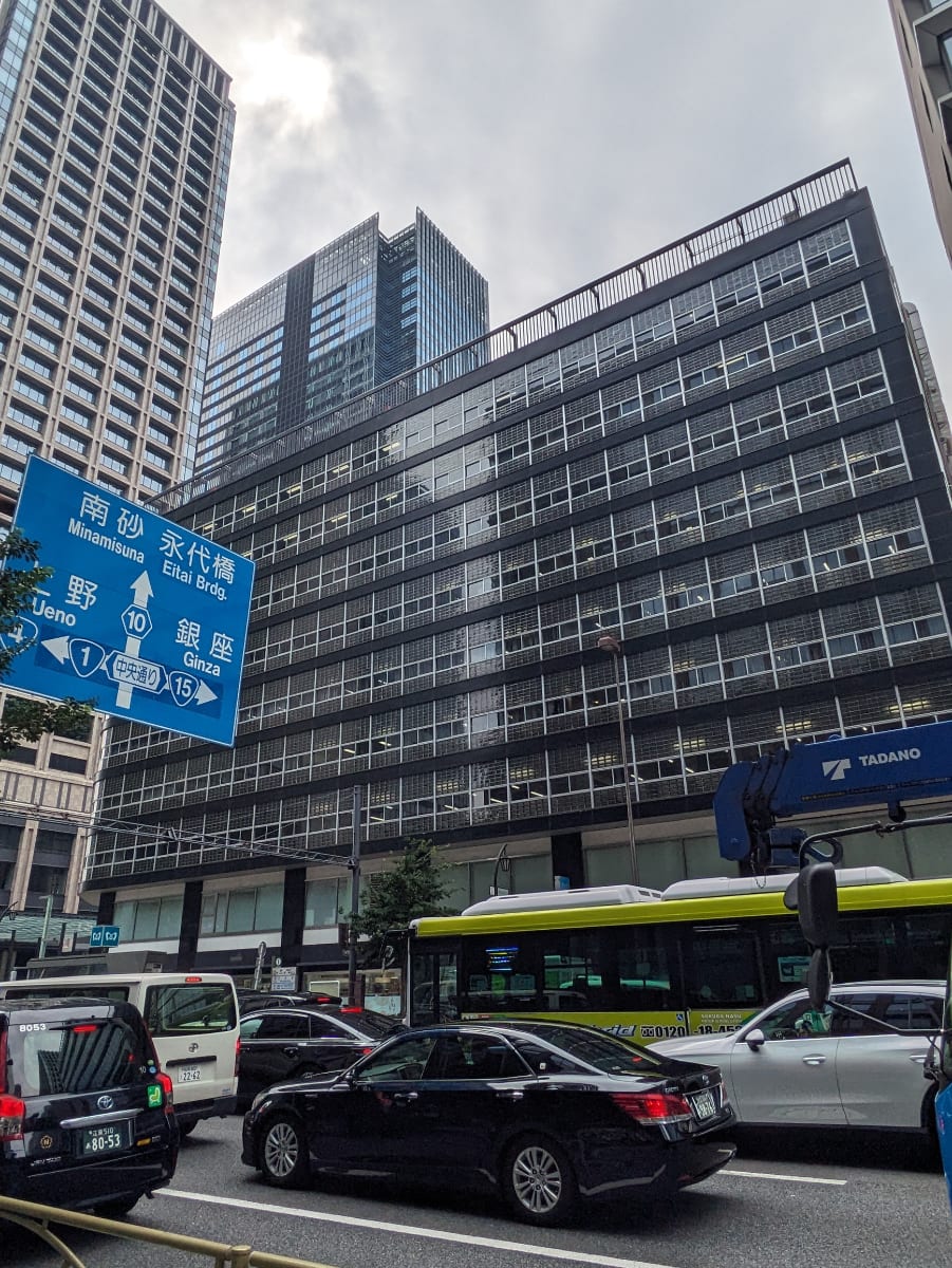 v20251013150705/fresh/building/J00100391010_10
