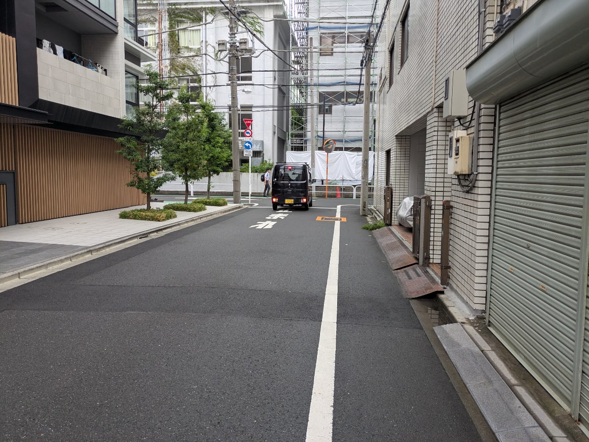 v20251013150705/fresh/building/J00100401849_2