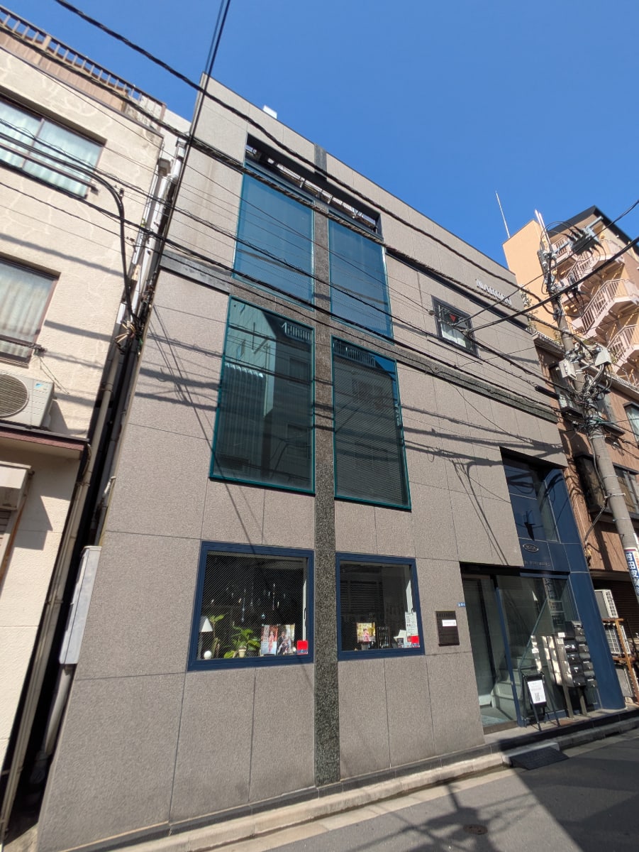 v20251013150705/fresh/building/J00100405458_6