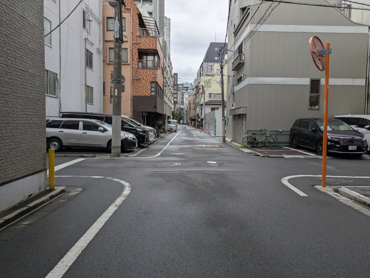 v20251013150705/fresh/building/J00100409062_11