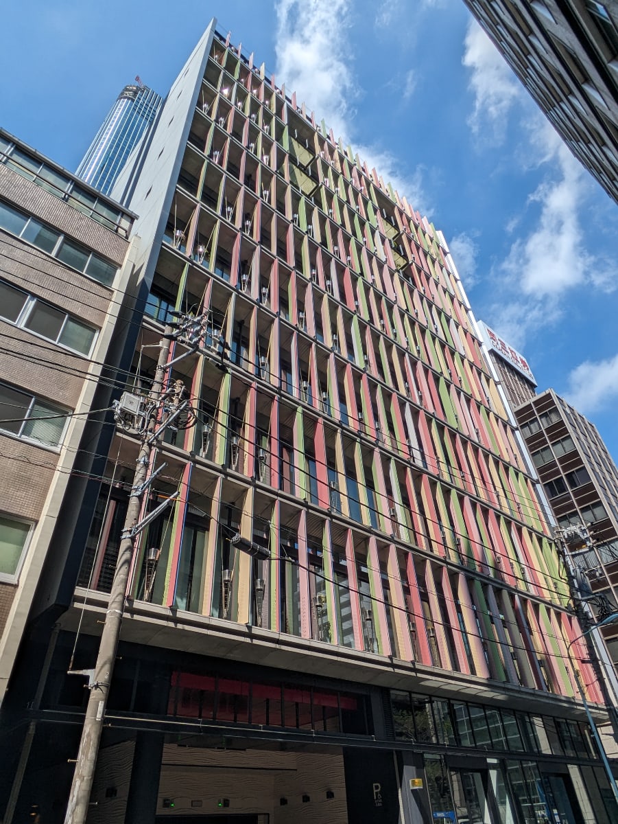 v20251013150705/fresh/building/J00100418387_9