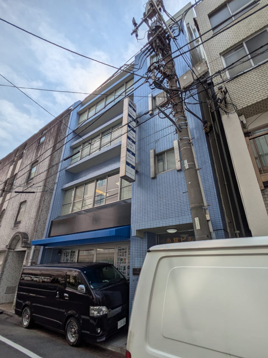 v20251013150705/fresh/building/J00100421530_5