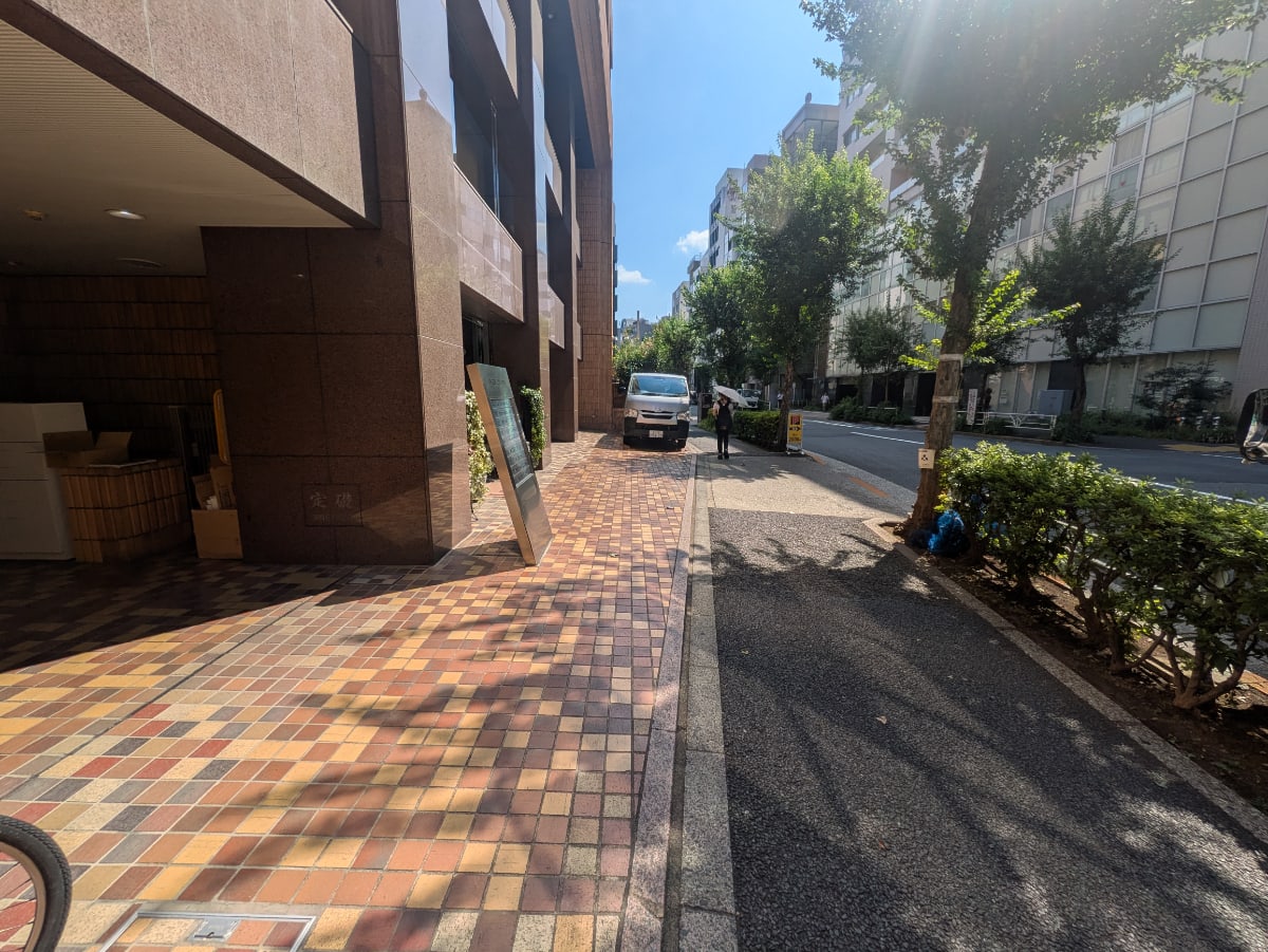 v20251013150705/fresh/building/J00100440925_2