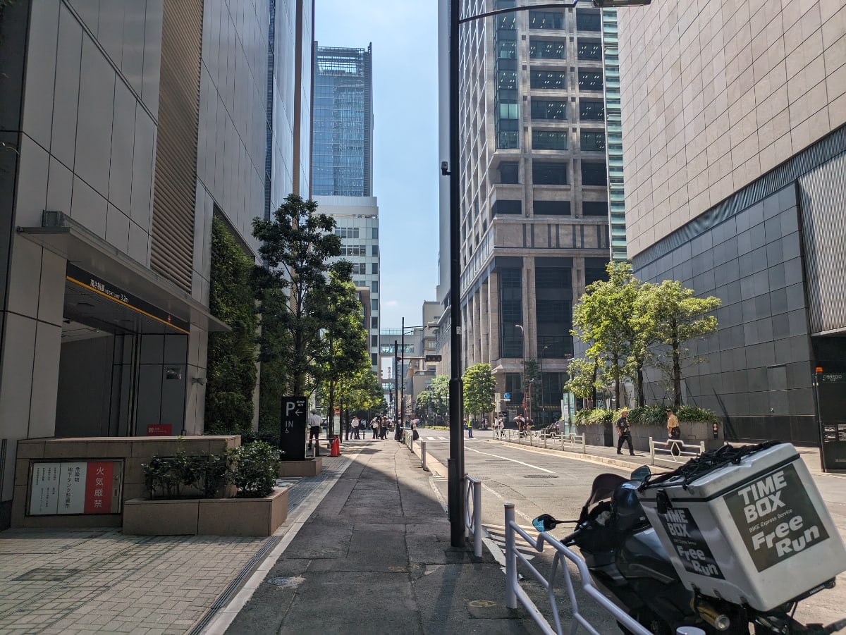 v20251013150705/fresh/building/J00100462157_17