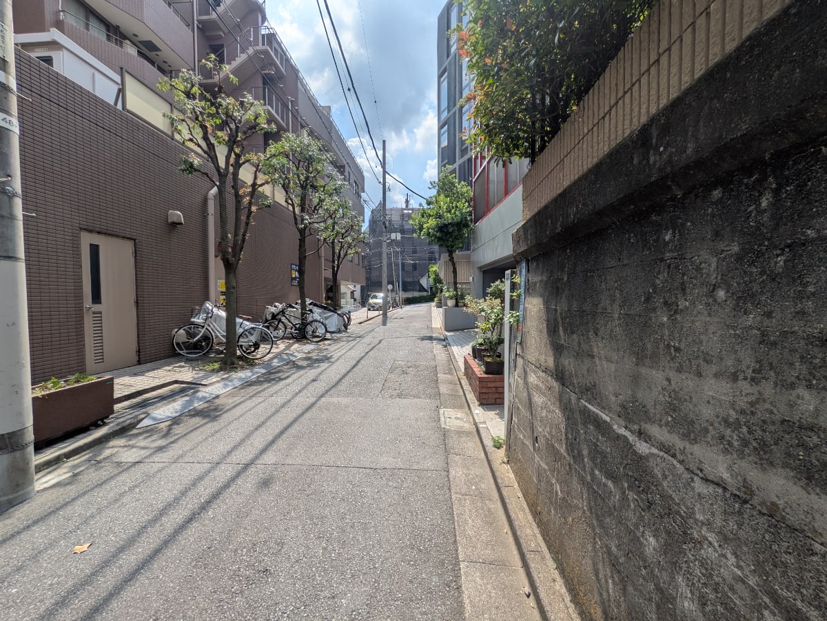 v20251013150705/fresh/building/J00100466695_2