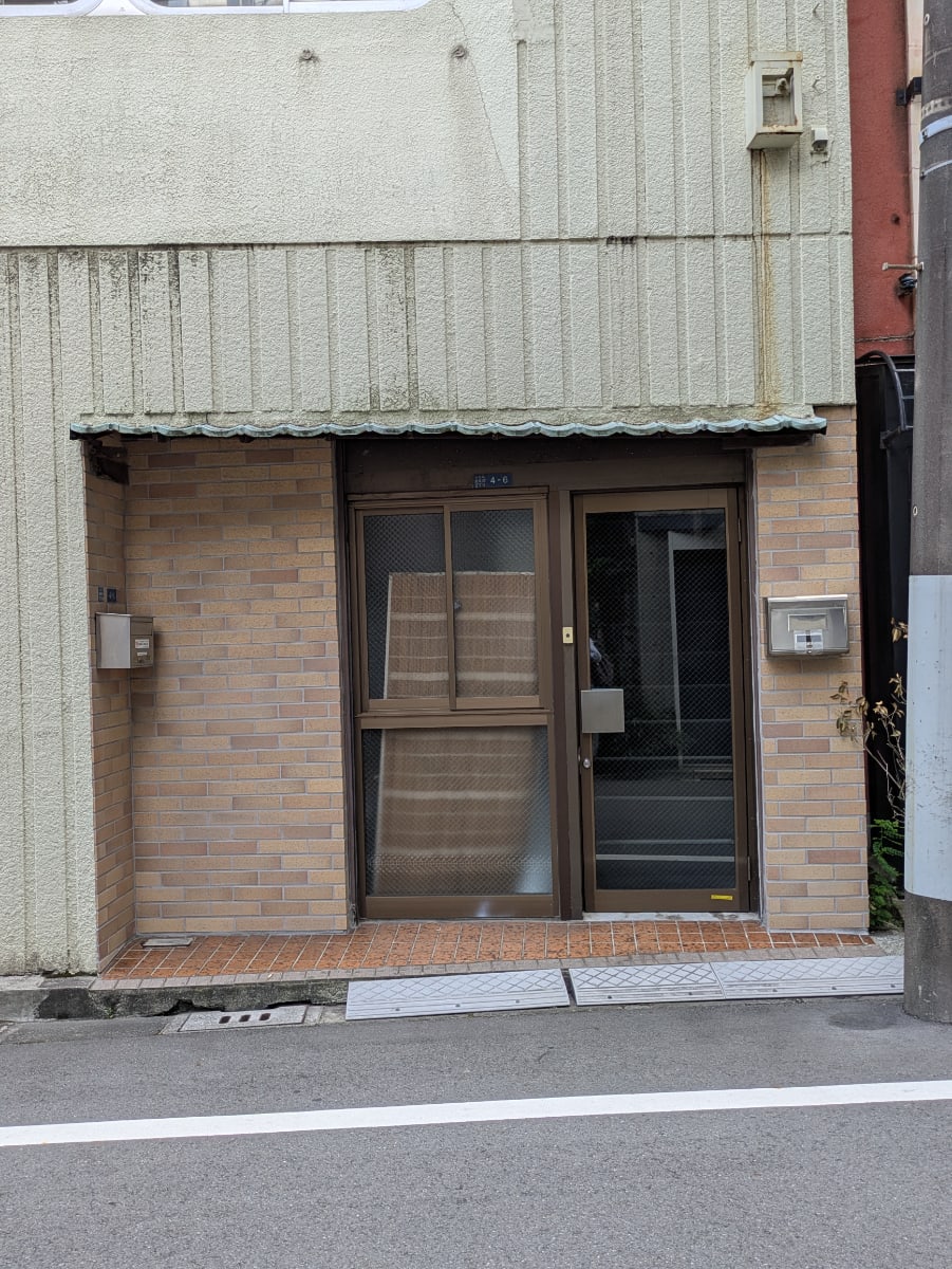 v20251013150705/fresh/building/J00100633598_3