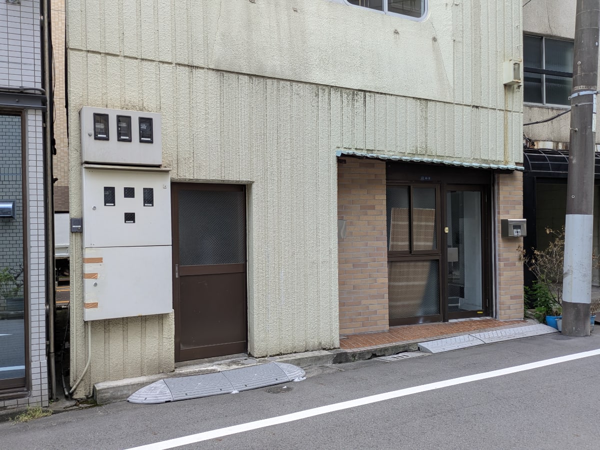 v20251013150705/fresh/building/J00100633598_7